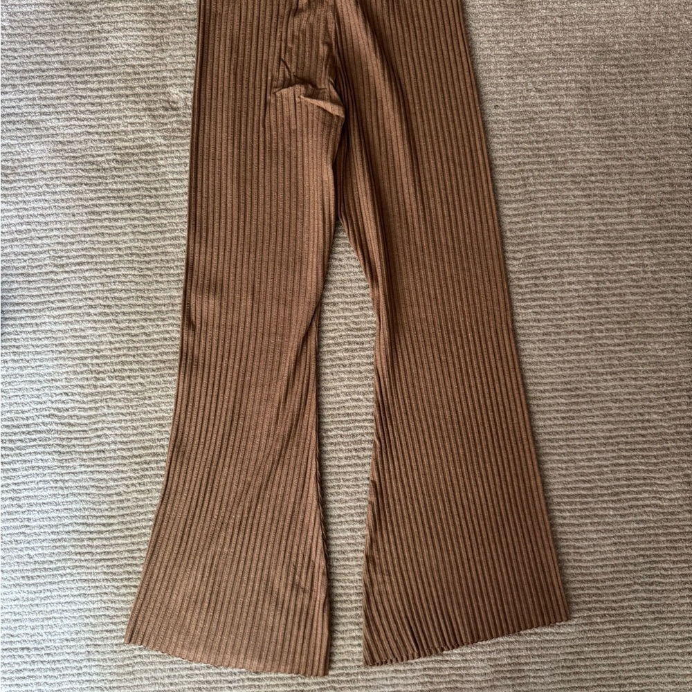 Cale Brown Ribbed Two-Piece Set - Picture 2 of 7